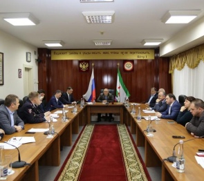 В Парламенте прошло расширенное заседание комитета по национальной политике и связям с общественностью