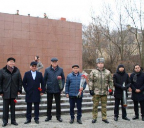 Война не закончена до тех пор, пока мы не похороним последнего солдата