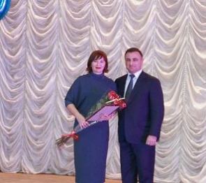 Арутюн Сурмалян поздравил коллектив и учеников школы № 110 с 30-летием учебного заведения