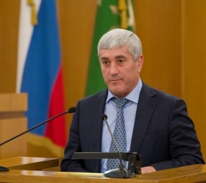 Нуждающиеся в поддержке семьи при рождении третьего ребенка или последующих детей будут получать ежемесячную денежную выплату