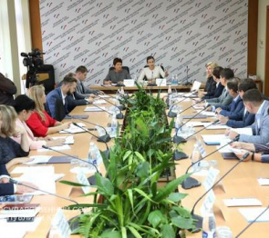 Комитет по вопросам здравоохранения удовлетворительно оценил готовность медицинских учреждений Крыма к отопительному сезону