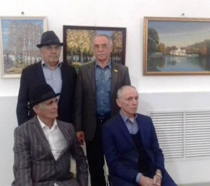 Парламентарии посетили выставку народного художника РИ Зяудина Батаева