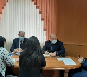 Парламентарии Астрахани приняли участие в обсуждении развития кадрового потенциала