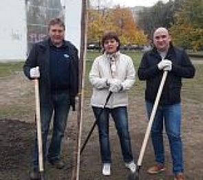 Дмитрий Величко принял участие в Дне древонасаждений
