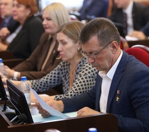 Парламентарии Кубани рассмотрели итоги выполнения Территориальной программы оказания медпомощи