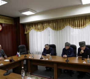 Парламентарии Ингушетии совместно с республиканской общественностью обсудили актуальные вопросы Кавказа