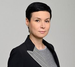 Член Совета Федерации от Ростовской области Ирина Рукавишникова . Заключенные «эффективного» контракта (авторская статья)