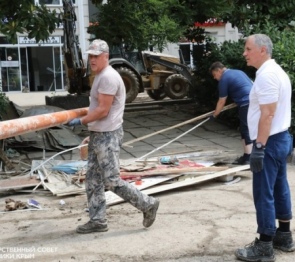 В.Константинов.Общая беда сплотила и проявила лучшие качества крымчан