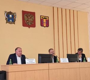 Андрей Харченко: «Уже в этом году удалось направить дополнительные средства на развитие Пролетарского района области»