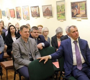 «Крымская весна звучала стихами Есенина», — В. Константинов
