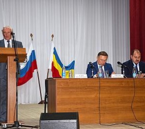 Николай Беляев принял участие в работе информационной группы в Боковском районе