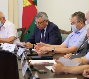 В Законодательном Собрании Кубани прошли парламентские слушания по исполнению бюджета края и ТФОМС в 2020г.