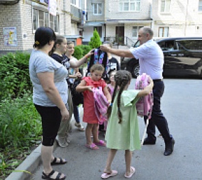 Спикер Парламента КЧР принял участие в традиционной Всероссийской акции «Собери ребёнка в школу»