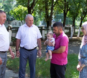 Депутаты парламента Адыгеи посетили семьи  репатриантов