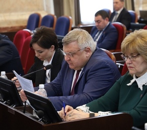Депутаты ЗСК внесли изменения в краевой закон о промполитике