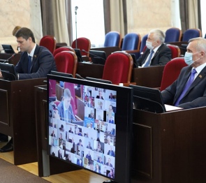 Парламентарии Кубани предложили ужесточить наказание за торговлю контрафактным алкоголем
