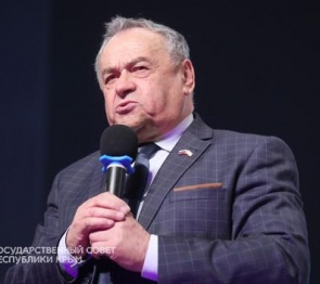Ефим Фикс поздравил работников сельского хозяйства и перерабатывающей промышленности с профессиональным праздником