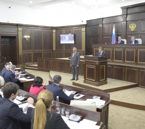 Депутаты Парламента КЧР оказывают помощь в борьбе с распространением коронавируса в республике