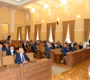 Парламент РСО-Алания на 51 заседании рассмотрели три кадровых вопроса