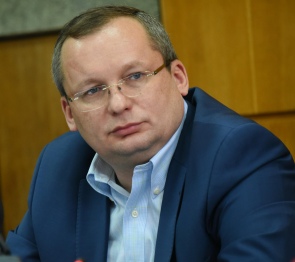 Парламент в условиях пандемии: меры поддержки астраханцам и бизнесу