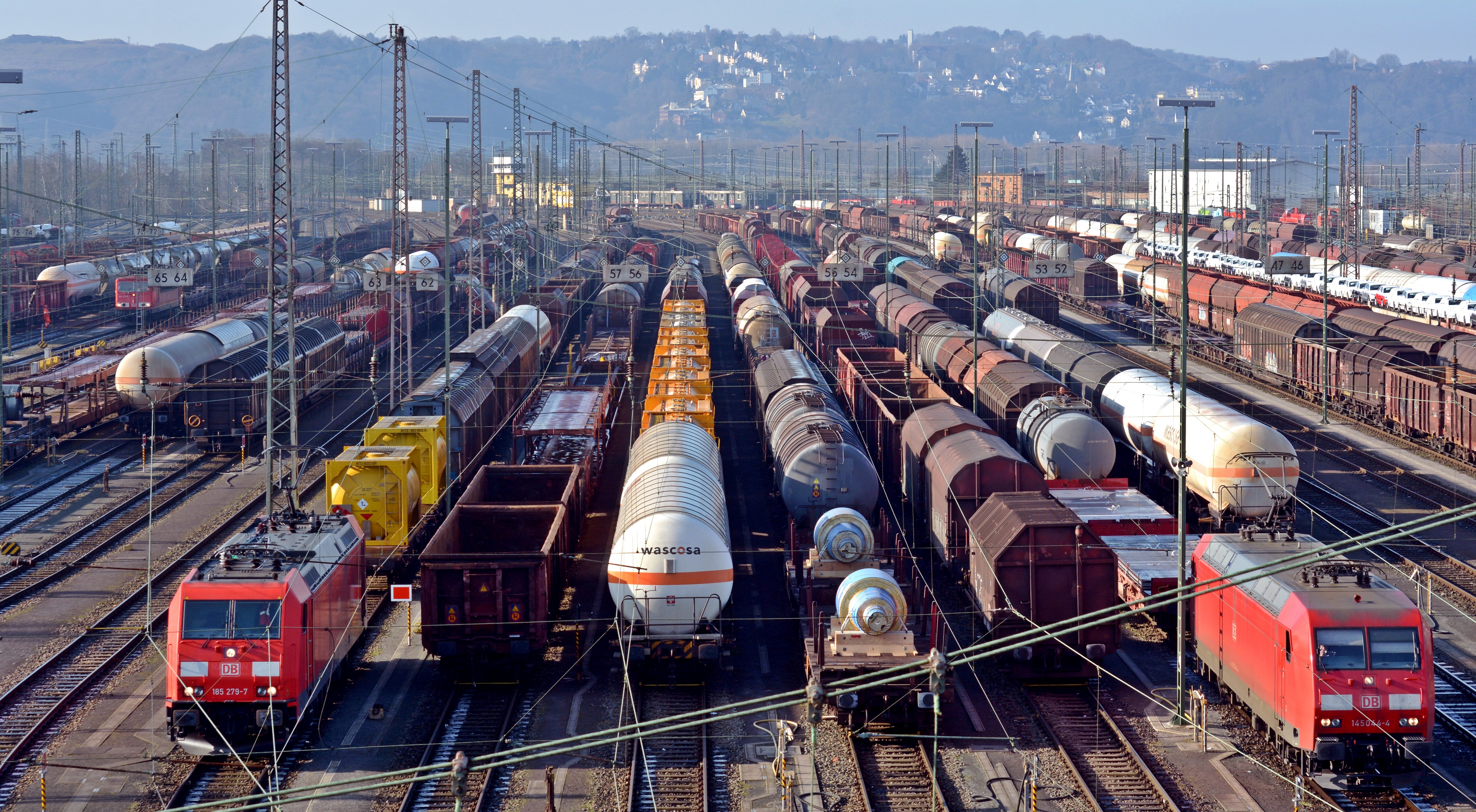 Парламентарии Волгограда одобрили поправки в федеральный закон по развитию железнодорожных перевозок