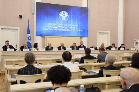 Представители парламентов СНГ говорили о роли граждан в интеграционных процессах