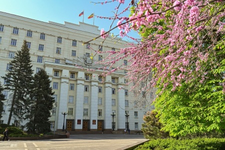 Донские депутаты приняли участие в отправке помощи бойцам СВО