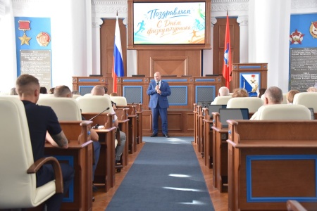 Парламент Севастополя: поддержка спорта – приоритет, а ветераны СВО получили льготный доступ к объектам