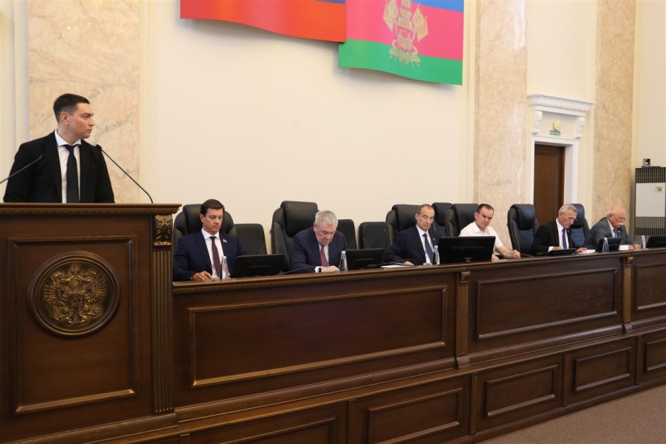 ЗСК принял закон об УСН для IT: Юрий Бурлачко назвал решение стратегическим для региона
