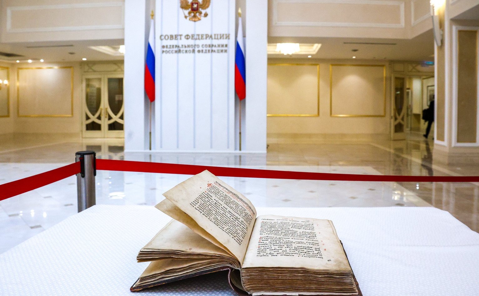 Юрий Петров.Мы должны постоянно вспоминать, откуда мы родом