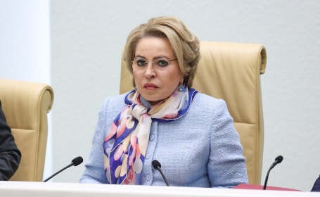 Спикер СФ РФ Матвиенко: топливная ситуация сложная, но правительство найдёт выход