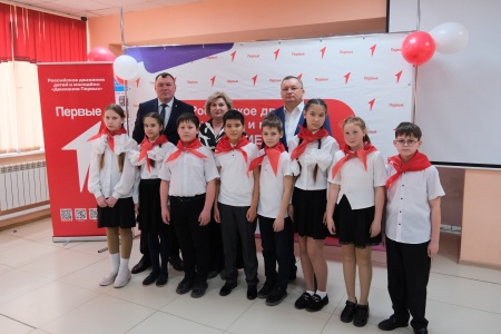 Игорь Мартынов — юным активистам Камызяка: «Дорогу осилит идущий, а будущее создают первые»