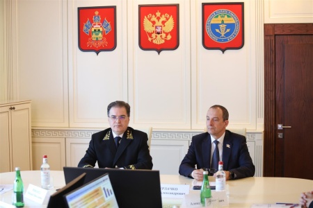 Бюджетная оптимизация по-кубански: Юрий Бурлачко обозначил  приоритеты совместной работы с КСП