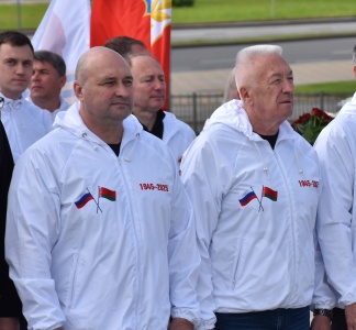 Спикер ЮРПА Владимир Немцев поздравил с Днем рождения председателя Волгоградской областной Думы Александра Блошкина