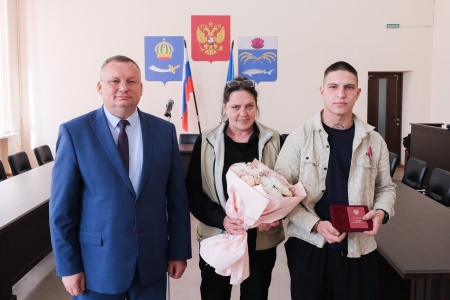 Игорь Мартынов: Мы искренне гордимся вами, вашими силой духа, стойкостью, чтим подвиги