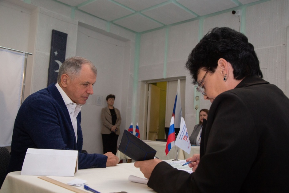  Спикер ЮРПА Владимир Константинов: участие в выборах — поддержка бойцов и Президента